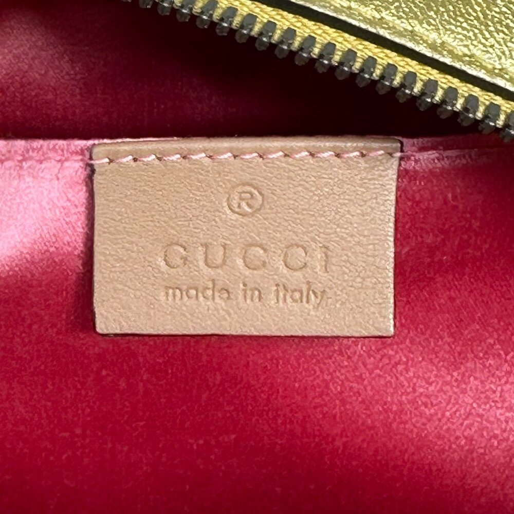 Gucci GG Marmont Pearly Matelassé Leather Crossbody Bag - Picture 7 of 10